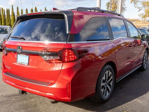 New 2026 Honda Odyssey EX-L image 6