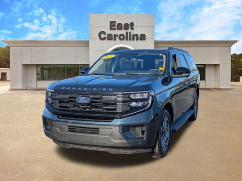 Used 2025 Ford Expedition Max Active image 7