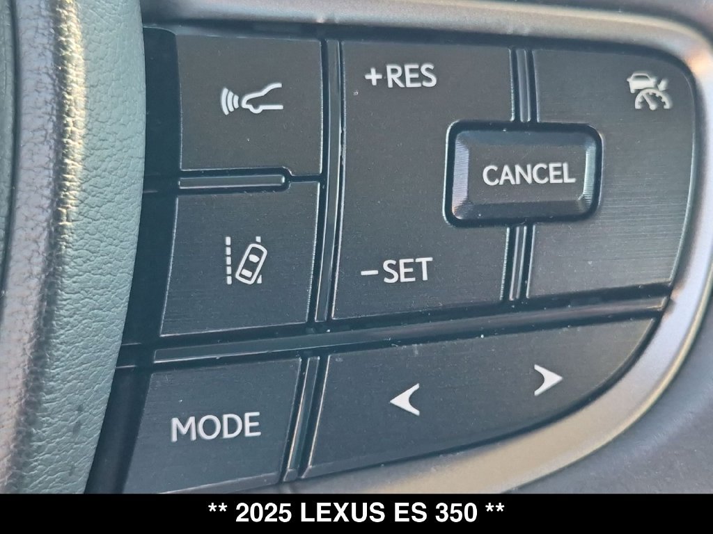Used 2025 Lexus ES 350 w/ Accessory Package (Z2) FWD image 7