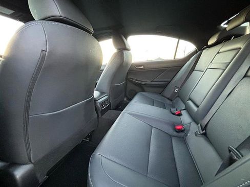 Used 2025 Lexus IS 300 w/ Premium Package image 38