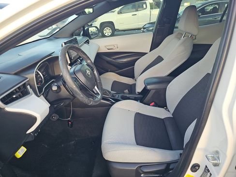Used 2019 Toyota Corolla SE FWD image 5