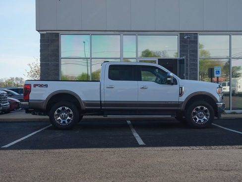 Used 2020 Ford F250 Lariat w/ Lariat Ultimate Package image 2