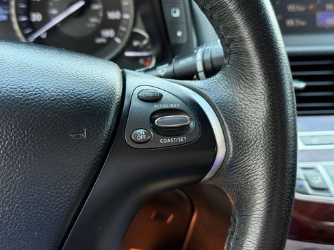 Used 2018 INFINITI Q70 L 3.7 AWD/4WD image 33