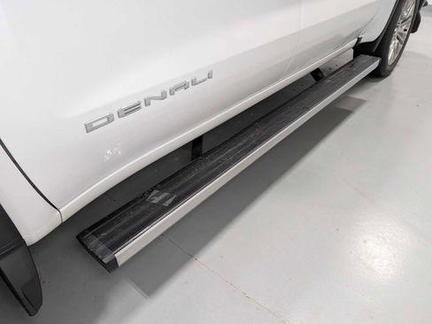 Certified 2022 GMC Sierra 1500 Denali w/ Denali Premium Package image 13