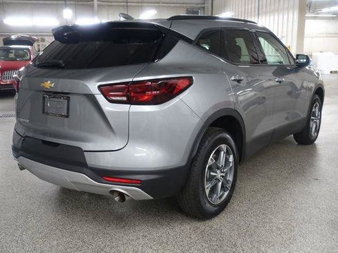 Used 2024 Chevrolet Blazer LT w/ Convenience Package FWD image 7