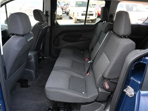 Used 2018 Ford Transit Connect XL image 17