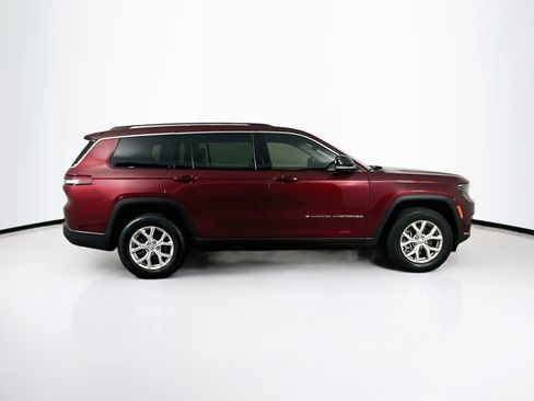 Used 2022 Jeep Grand Cherokee L Limited AWD/4WD image 10