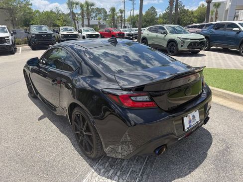 Used 2022 Toyota GR86 Premium RWD image 5