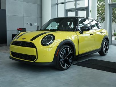 New 2025 MINI Cooper 4-Door Hardtop