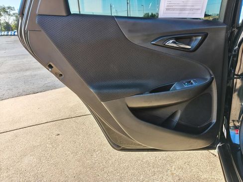 Used 2019 Chevrolet Malibu LT w/ LT True North Edition FWD image 19
