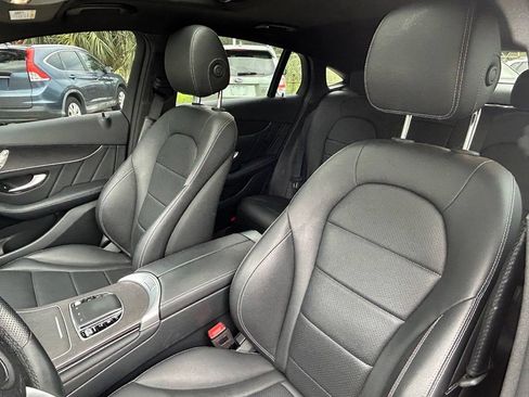 Used 2021 Mercedes-Benz GLC 300 4MATIC Coupe image 10