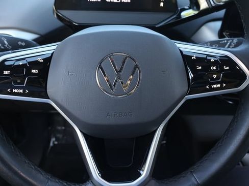Certified 2023 Volkswagen ID.4 Pro RWD image 22