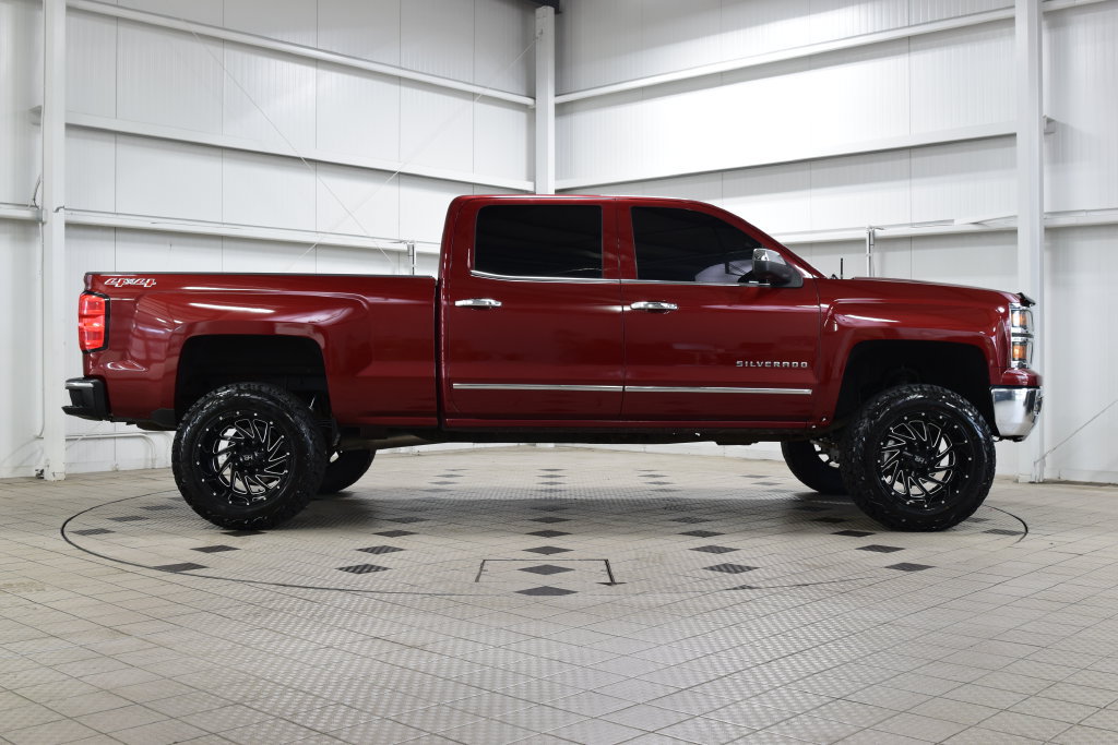 Used 2015 Chevrolet Silverado 1500 LTZ w/ LTZ Plus Package AWD/4WD image 8