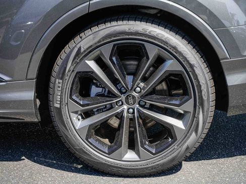 New 2026 Audi Q7 3.0T Premium Plus AWD/4WD image 10