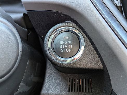 Used 2025 Subaru Crosstrek 2.5i Limited w/ Crosstrek Mirror Package image 18