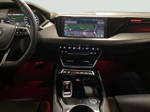 Used 2023 Audi RS e-tron GT w/ Carbon Performance Package image 18