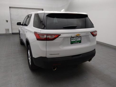 Used 2019 Chevrolet Traverse LS FWD image 5