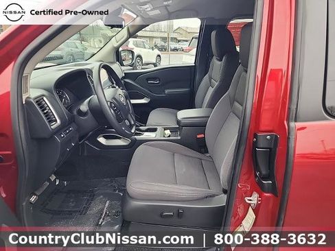 Certified 2022 Nissan Frontier SV w/ Technology Package image 11