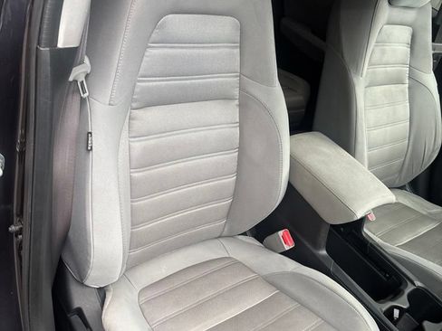 Used 2019 Honda CR-V EX image 18