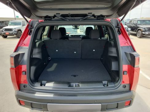 New 2026 Jeep Cherokee Laredo AWD/4WD image 27