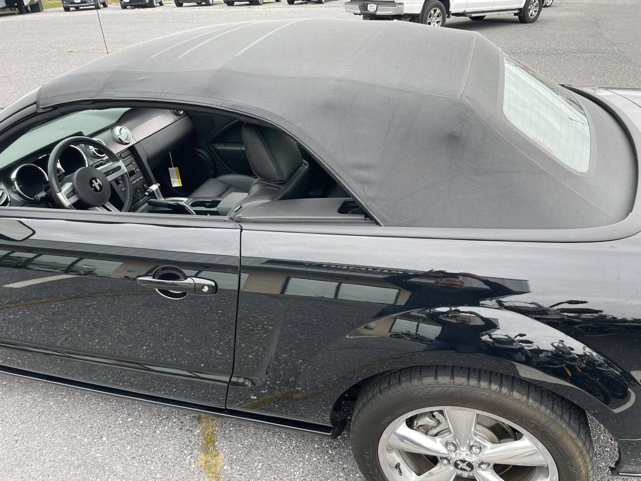 Used 2007 Ford Mustang GT Premium RWD image 4
