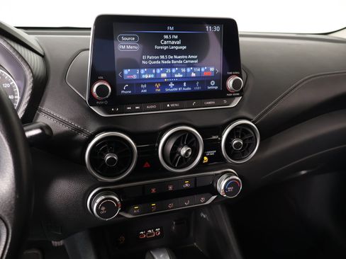 Used 2024 Nissan Sentra SV FWD image 5