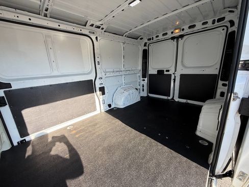 Used 2018 RAM ProMaster 1500 image 9