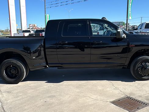 Used 2025 RAM 3500 Laramie w/ Night Edition image 4