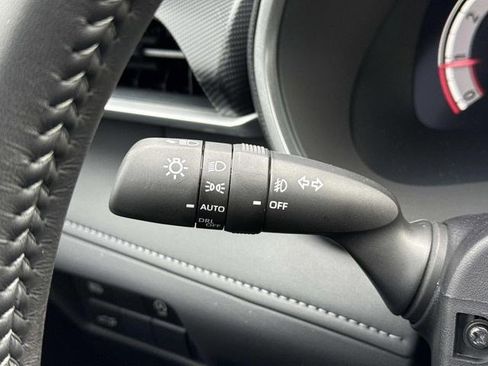 Used 2026 Toyota Highlander XSE image 27