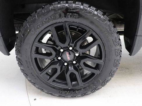 Used 2024 GMC Sierra 1500 Pro w/ Graphite Edition image 9