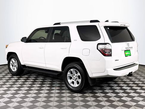 Used 2022 Toyota 4Runner SR5 RWD image 6