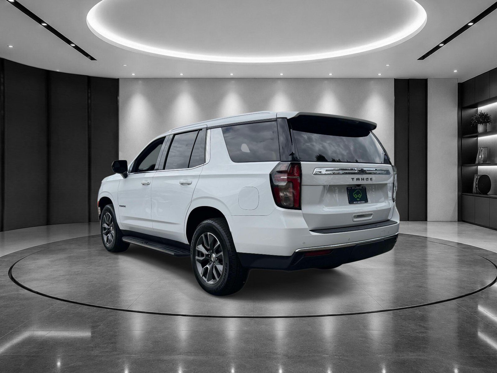 Used 2023 Chevrolet Tahoe LS w/ Driver Alert Package AWD/4WD image 4
