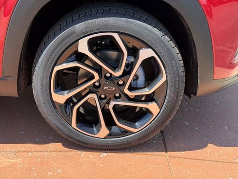 New 2026 Chevrolet Trax RS FWD image 7