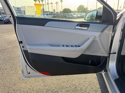 Used 2019 Hyundai Sonata ECO image 12