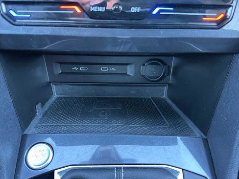 Used 2022 Volkswagen Tiguan SEL R-Line image 31