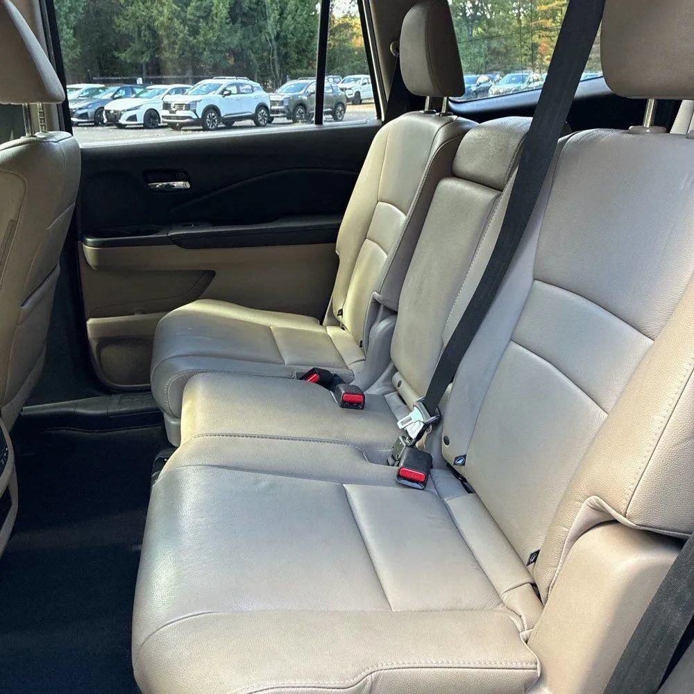 Used 2017 Honda Pilot EX-L image 18