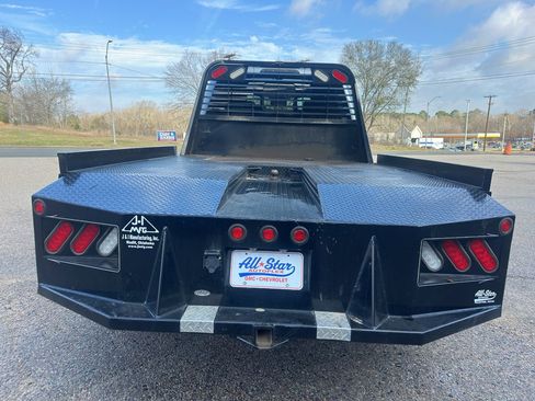 Used 2022 Ford F450 Lariat w/ Lariat Value Package image 7