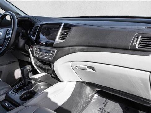 Used 2018 Honda Pilot EX-L image 27