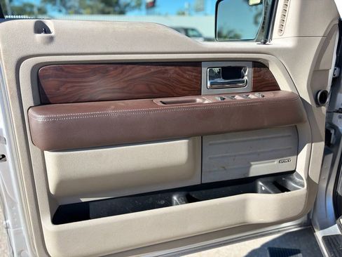 Used 2010 Ford F150 Platinum image 9