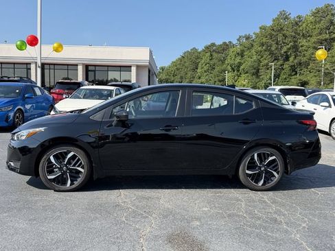 Used 2025 Nissan Versa SR w/ Trunk Package FWD image 3