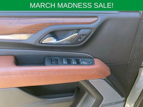 Used 2023 GMC Yukon Denali Ultimate image 21
