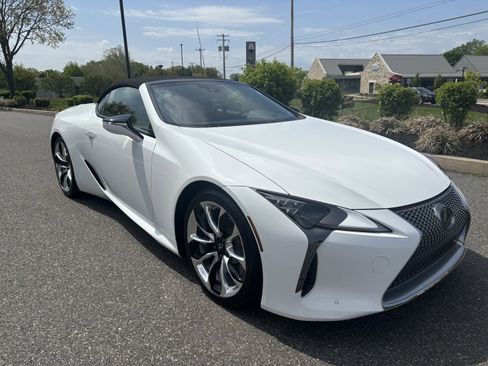Used 2022 Lexus LC 500 Convertible w/ Touring Package RWD image 14