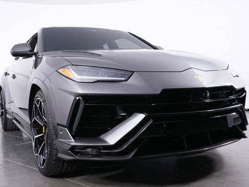 Used 2024 Lamborghini Urus Performante image 17