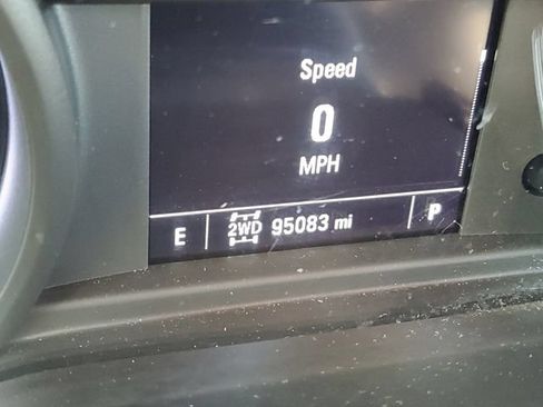 Used 2019 Chevrolet Silverado 1500 Custom w/ Custom Value Package AWD/4WD image 19