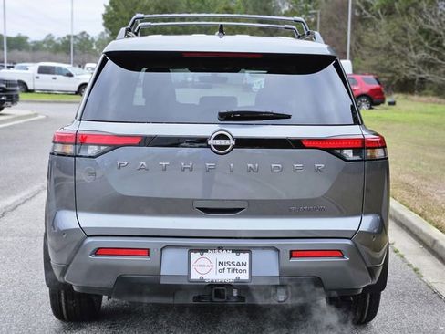 New 2026 Nissan Pathfinder Platinum w/ Cargo Package image 5