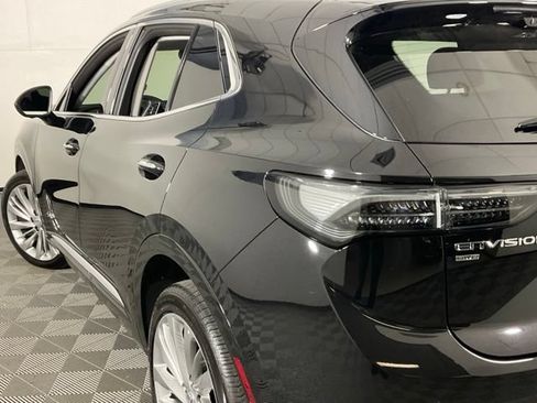 Used 2024 Buick Envision Avenir AWD/4WD image 36