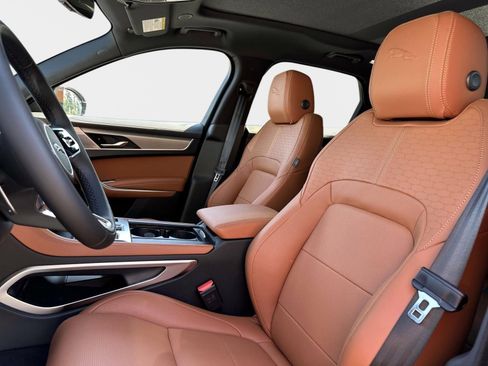 New 2026 Jaguar F-PACE R-Dynamic S AWD/4WD image 15