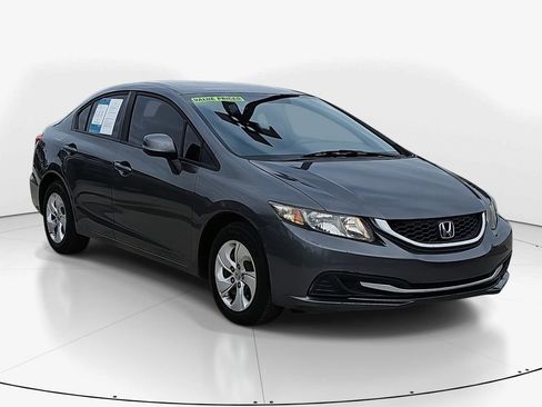 Used 2013 Honda Civic LX image 2