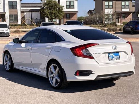 Used 2016 Honda Civic EX image 4