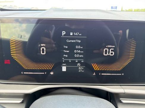 New 2026 Kia Sportage LX w/ LX Convenience Package FWD image 11